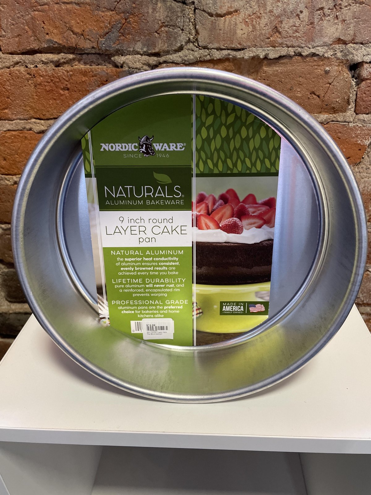 Cake Pan, Round, 9"
